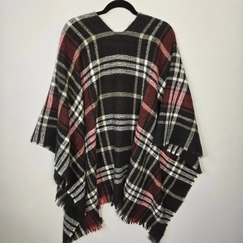 Juicy Couture Plaid Fringe Shawl, Poncho, Wrap, Sweater One Size
